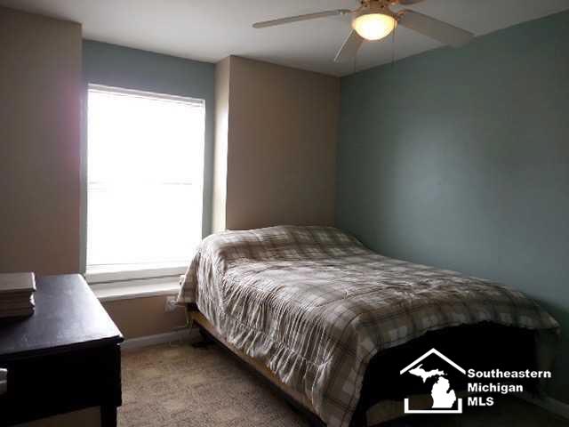 5101 Post Road Newport, MI 48166 - Photo 23 of 25 21169211-22.JPG