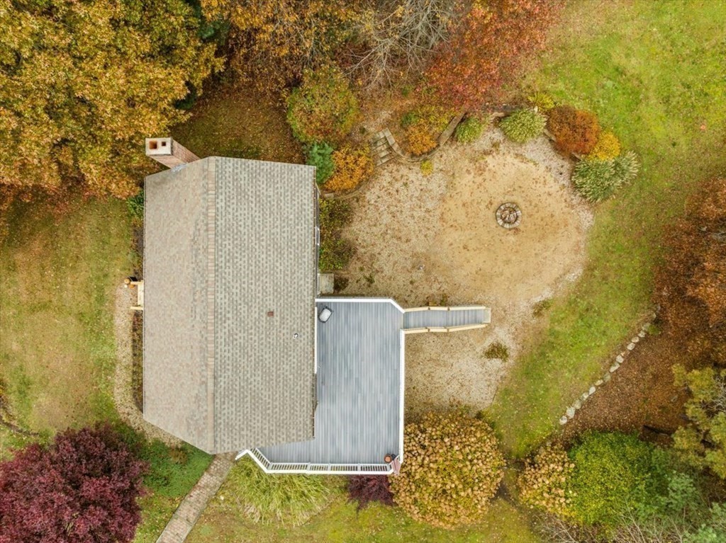 5 Stacey Road Middleboro, MA 02346 - Photo 6 of 40