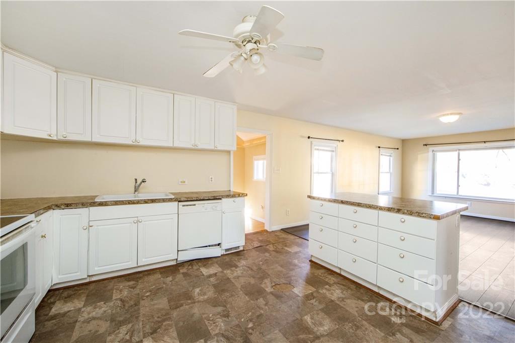 116 Powder Street Southwest Concord, NC 28025 - Photo 12 of 35 Gallery Image 12