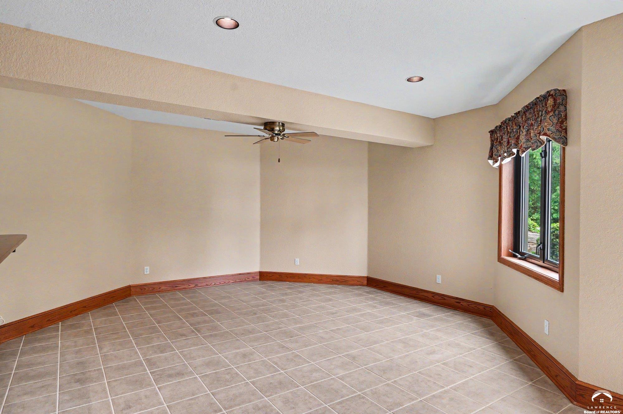 1672 North 1 Road Baldwin City, KS 66006 - Photo 47 of 97