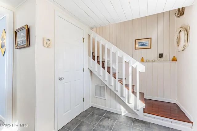 $1,925,000 | 460 North Anderson Boulevard, Topsail Beach, NC 28445