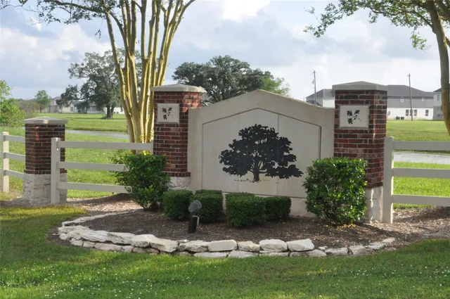 $124,990 | 1414 Lakeland Circle, Rosharon, TX 77583