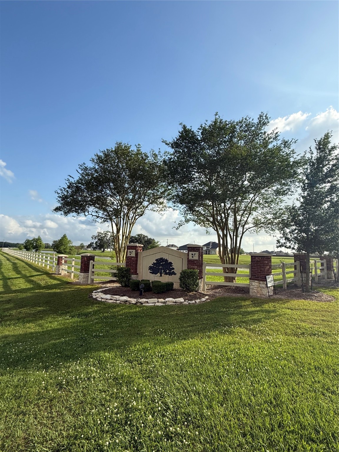 1414 Lakeland Circle Rosharon, TX 77583 - Photo 8 of 15