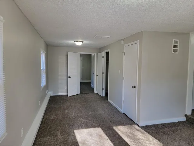 $203,000 | 6338 Longwood Court, Kansas City, KS 66104