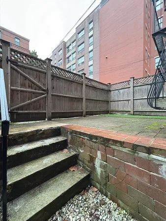 $3,800 | 106 East Brookline Street, Unit 1, Boston, MA 02118