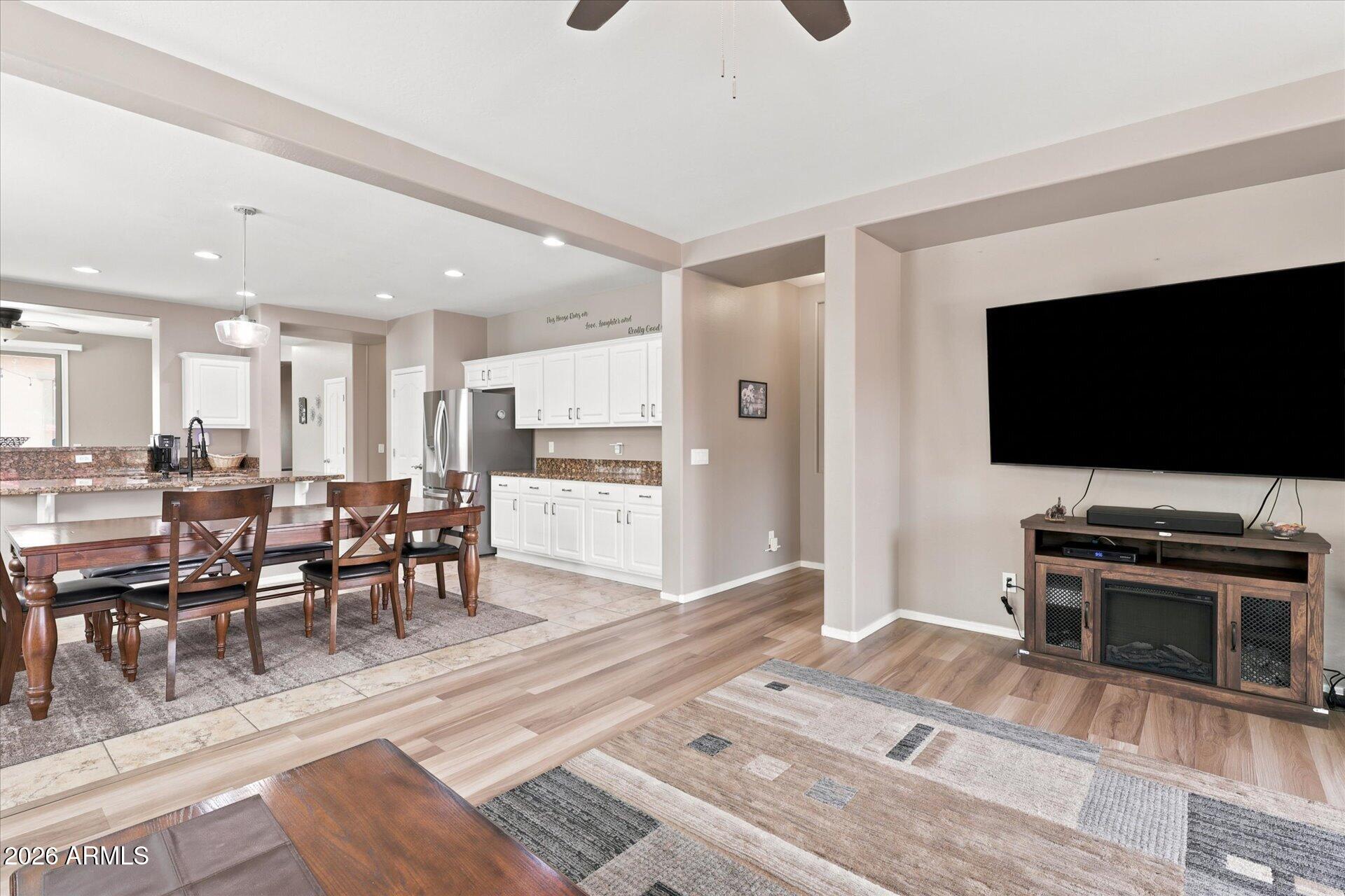 16974 West Rio Vista Lane Goodyear, AZ 85338 - Photo 14 of 38 Huge Great Room