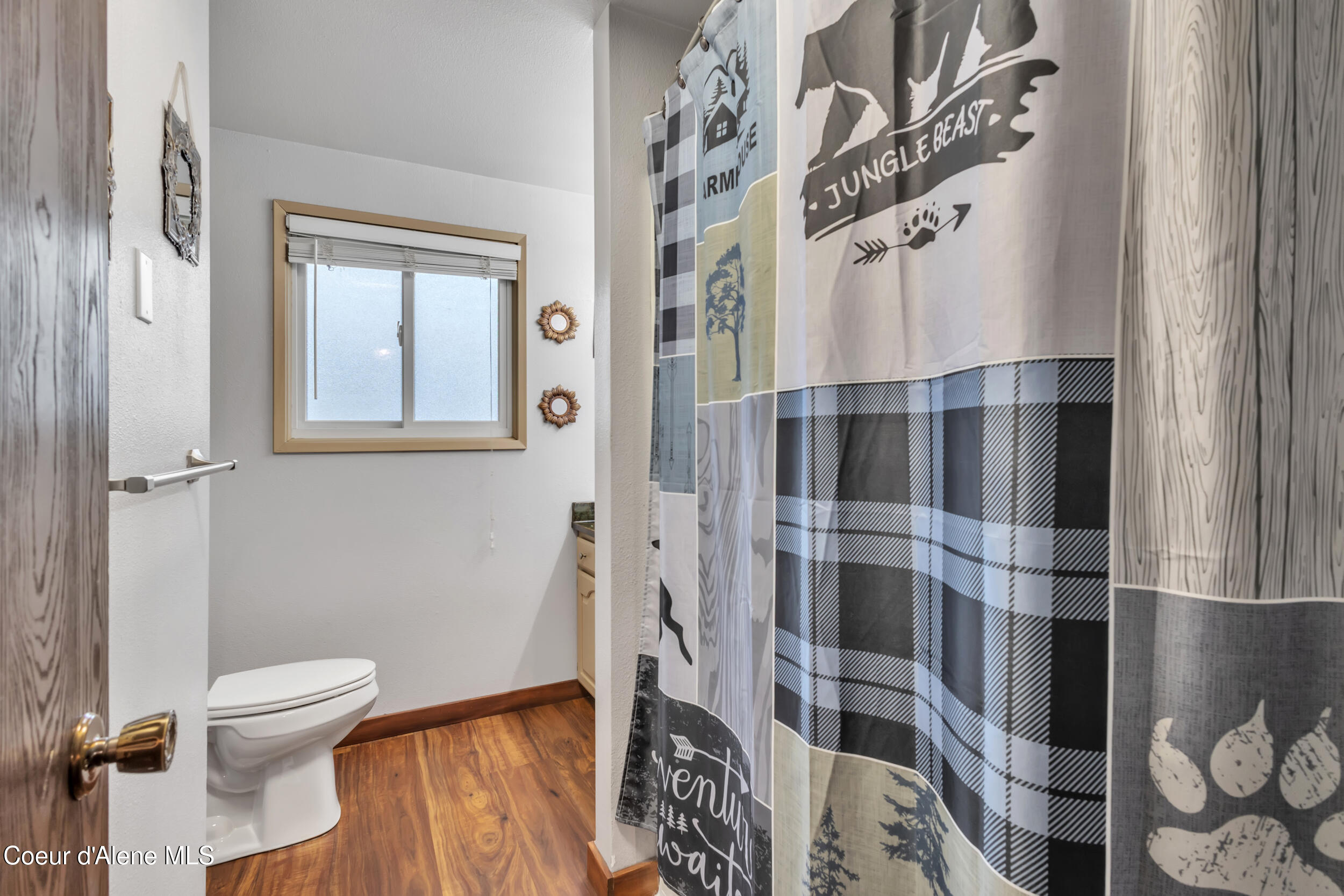 222 South Ross Point Road Post Falls, ID 83854 - Photo 26 of 47 26. Guest Bath