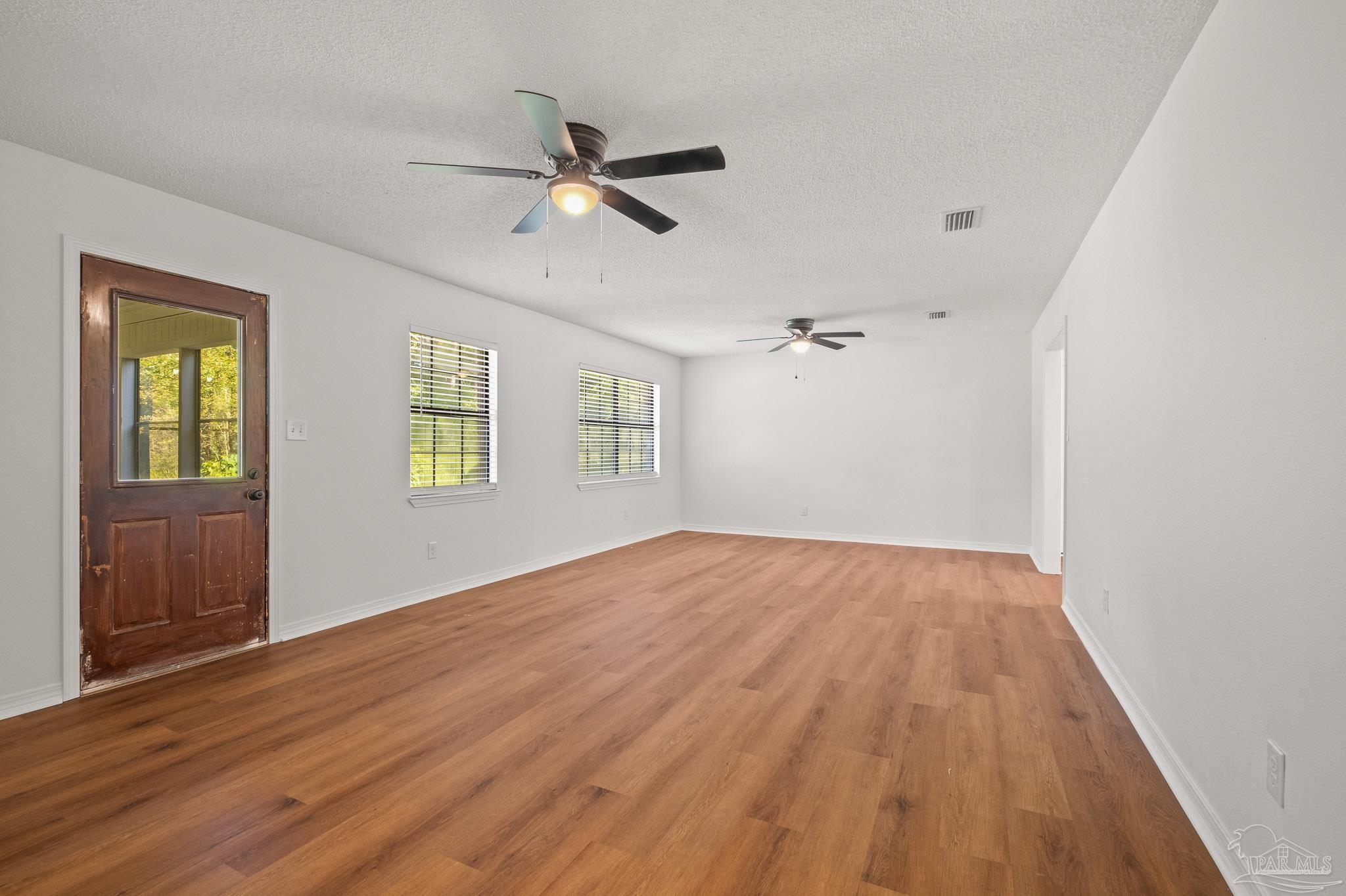 2069 Garcon Point Road Milton, FL 32583 - Photo 13 of 40 Gallery Image 13