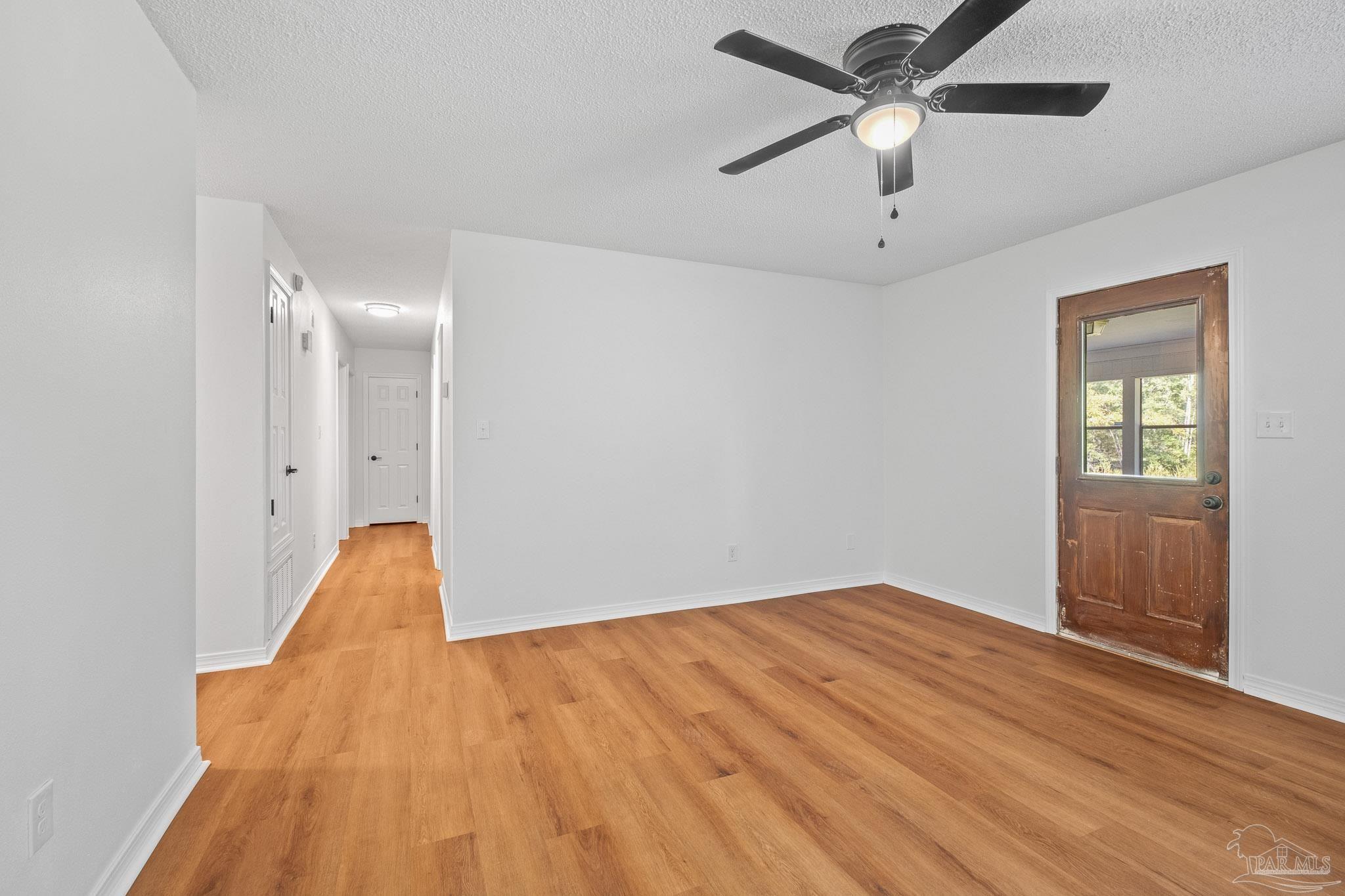 2069 Garcon Point Road Milton, FL 32583 - Photo 18 of 40 Gallery Image 18