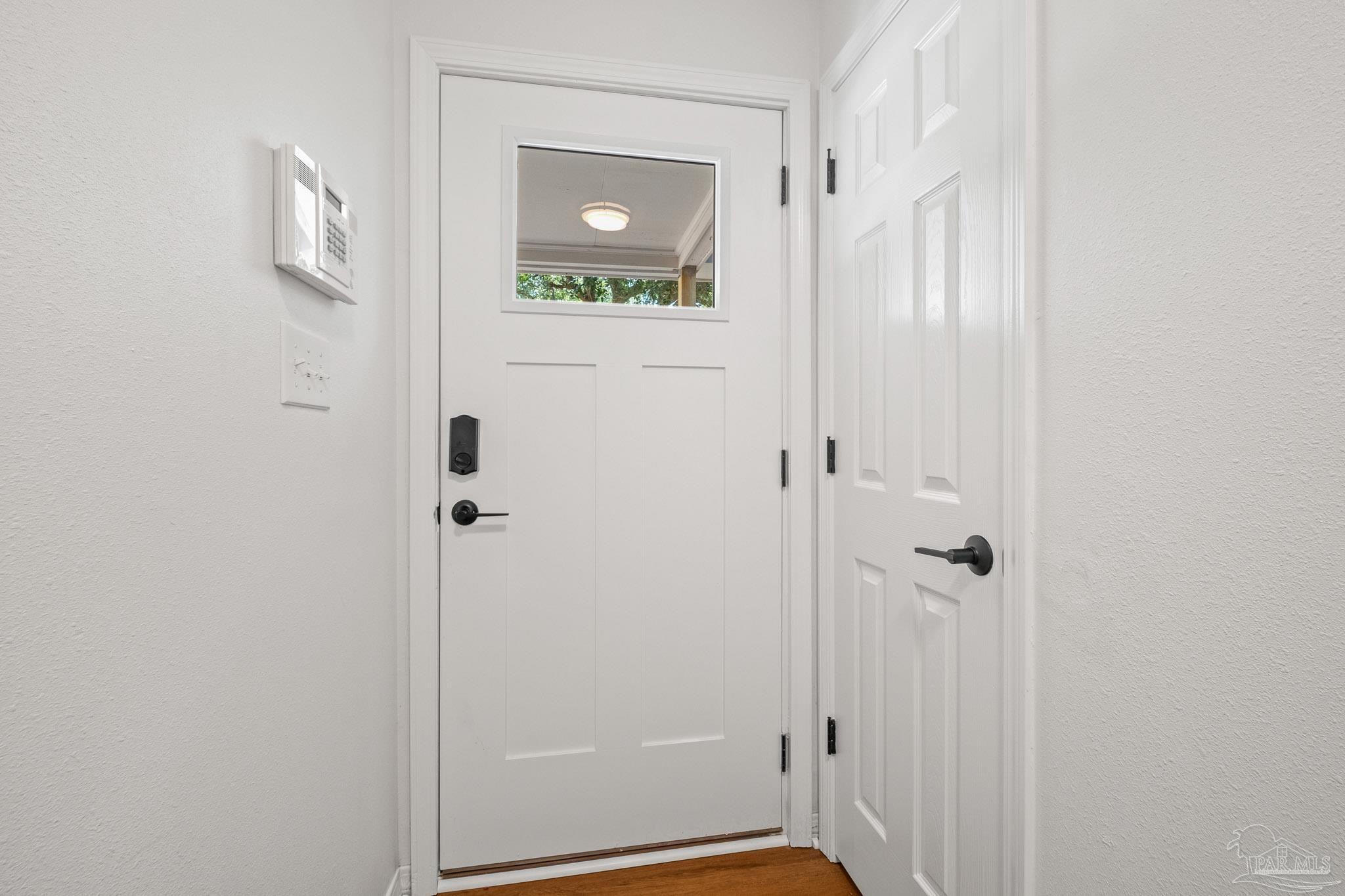 2069 Garcon Point Road Milton, FL 32583 - Photo 4 of 40 Gallery Image 4