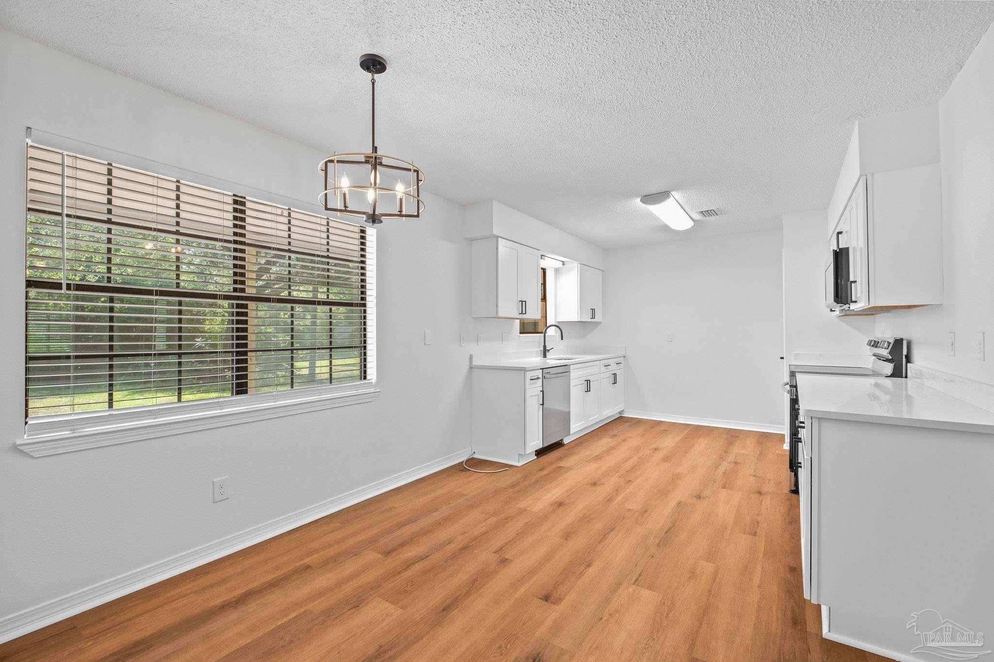 2069 Garcon Point Road Milton, FL 32583 - Photo 6 of 40 Gallery Image 6