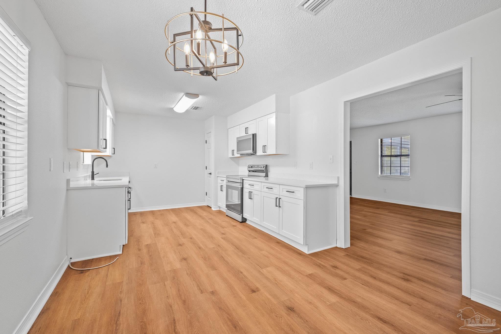 2069 Garcon Point Road Milton, FL 32583 - Photo 7 of 40 Gallery Image 7