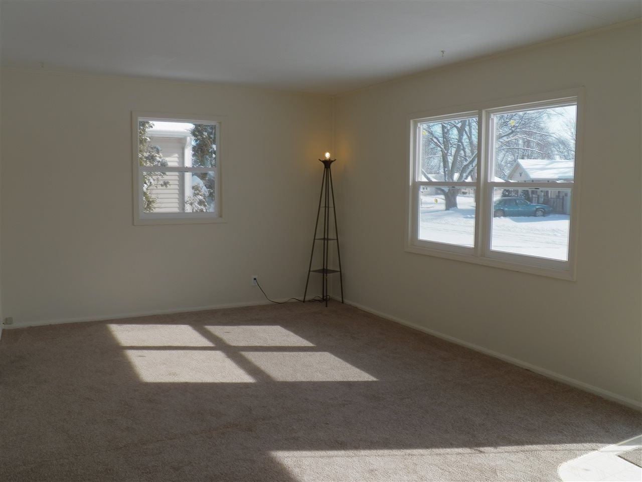 269 Park Place Decatur, IN 46733 - Photo 4 of 24