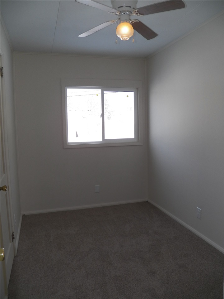269 Park Place Decatur, IN 46733 - Photo 9 of 24