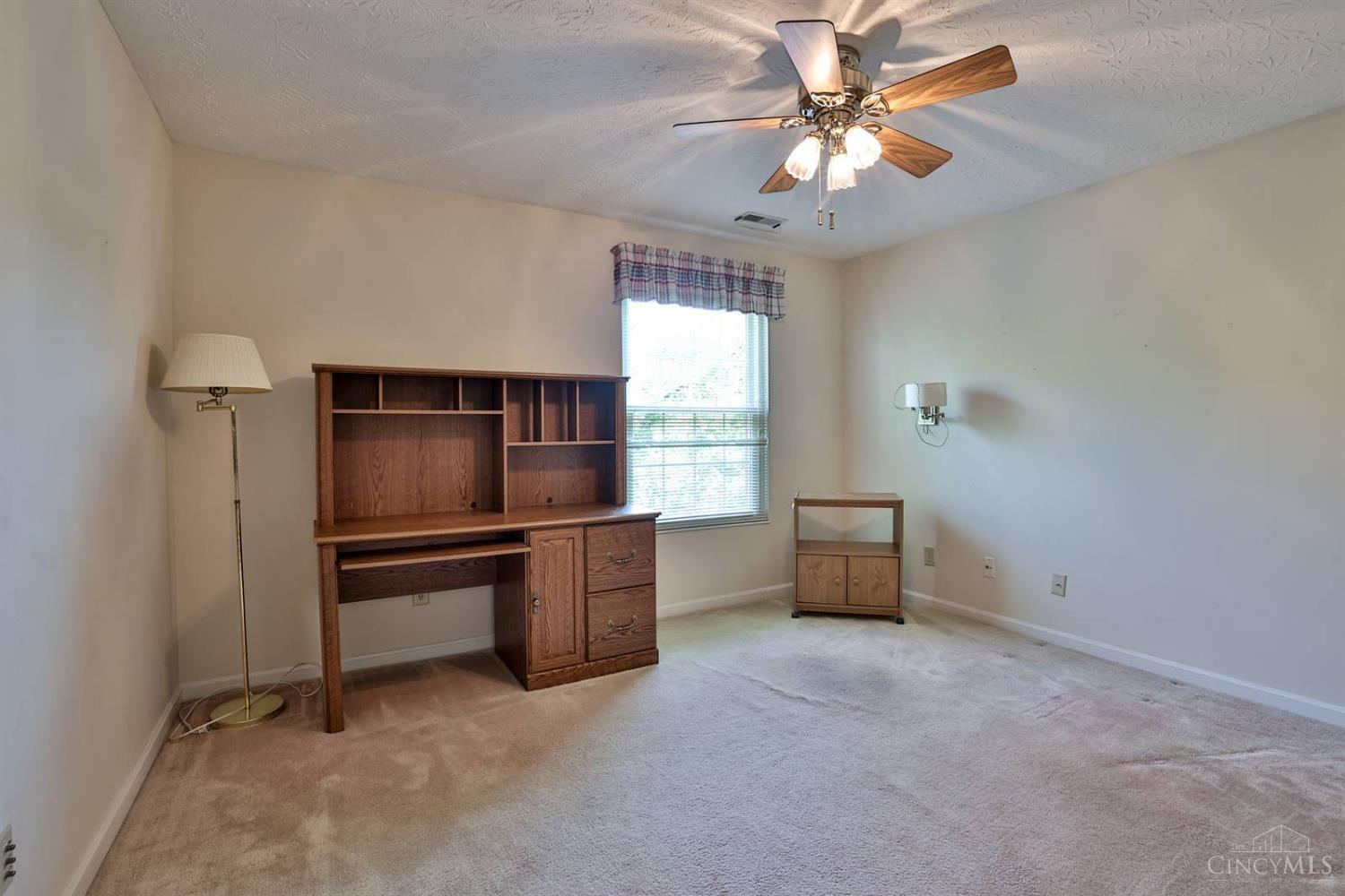 4310 Regency Ridge Court, Unit 208 Cincinnati, OH 45248 - Photo 22 of 30 Gallery Image 22