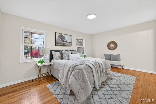 $550,000 | 805 Phaeton Drive, Manchester, MO 63021