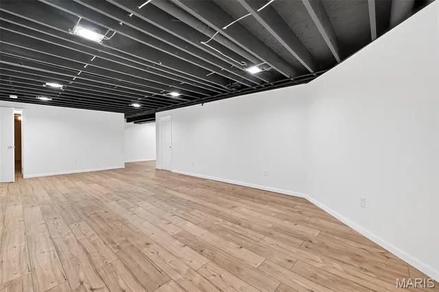 $550,000 | 805 Phaeton Drive, Manchester, MO 63021