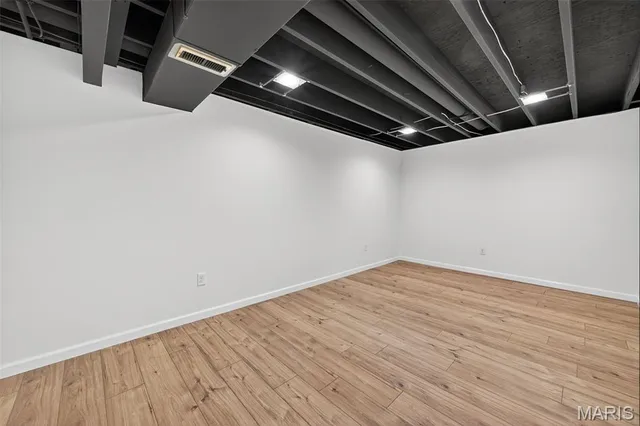 $550,000 | 805 Phaeton Drive, Manchester, MO 63021