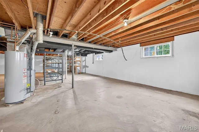 $550,000 | 805 Phaeton Drive, Manchester, MO 63021