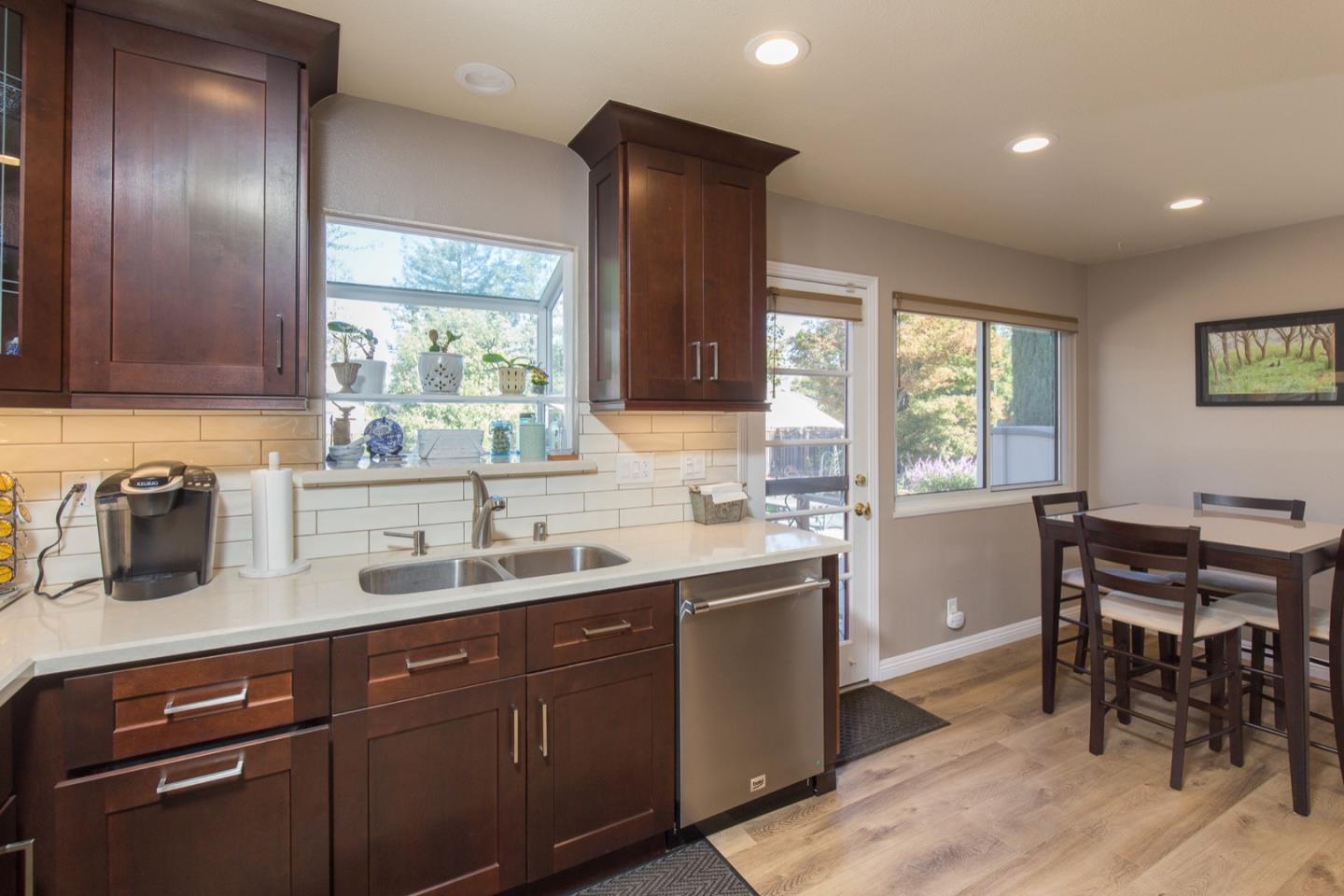 21901 McClellan Road Cupertino, CA 95014 - Photo 18 of 25 Gallery Image 18