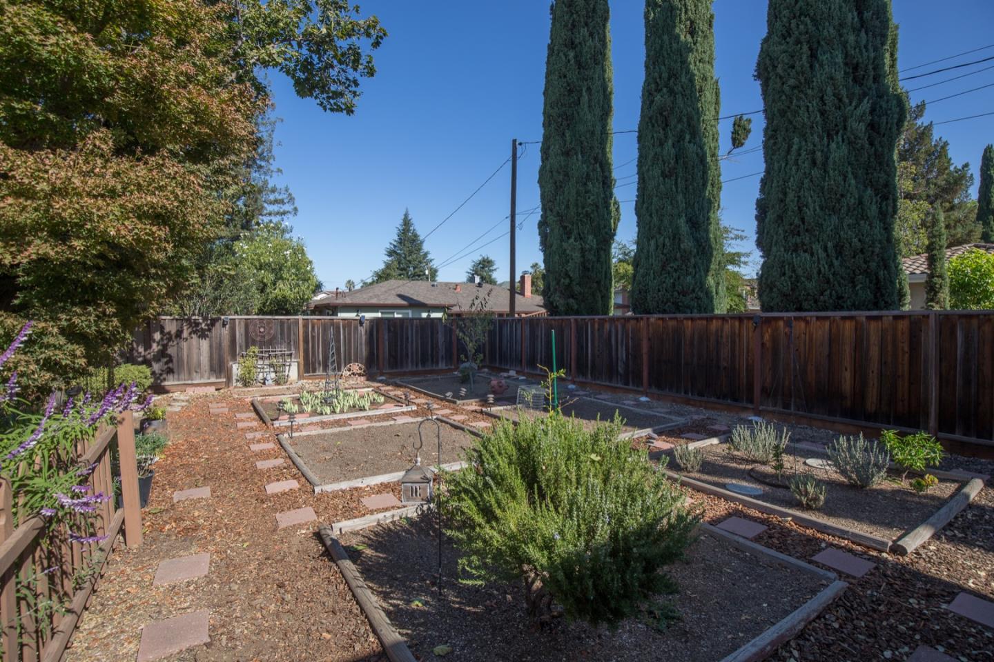 21901 McClellan Road Cupertino, CA 95014 - Photo 24 of 25 Gallery Image 24