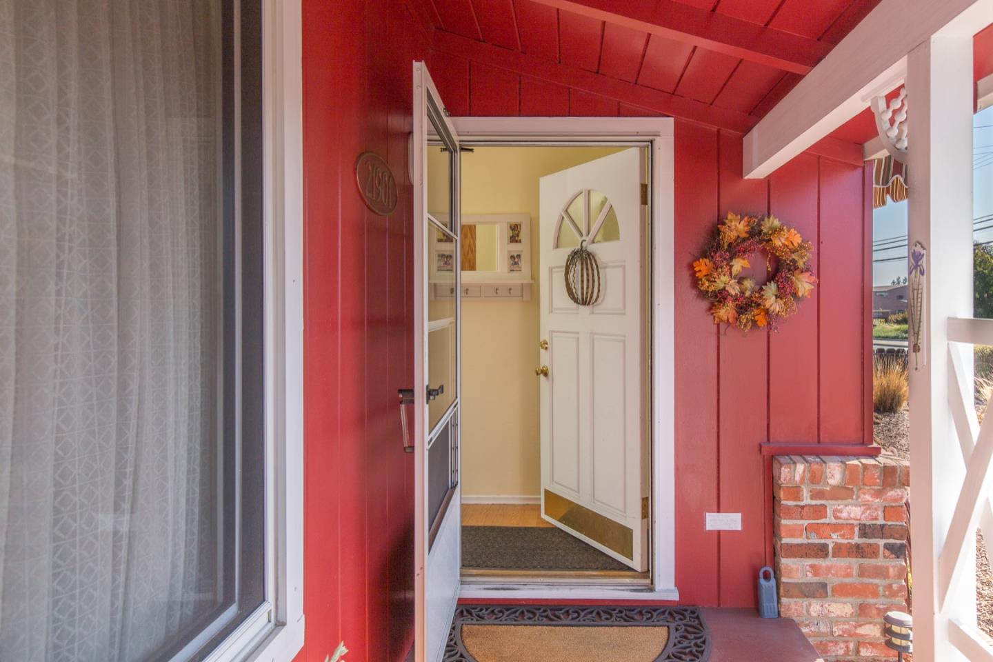 21901 McClellan Road Cupertino, CA 95014 - Photo 4 of 25 Gallery Image 4