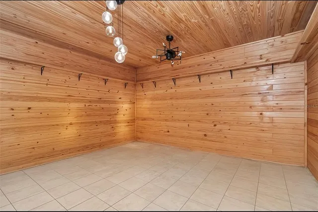 $15,000 | 18585 Northwest 43rd Court Road, Citra, FL 32113