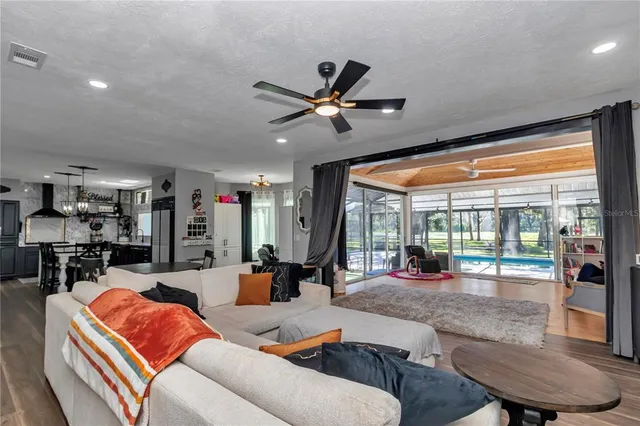 $15,000 | 18585 Northwest 43rd Court Road, Citra, FL 32113