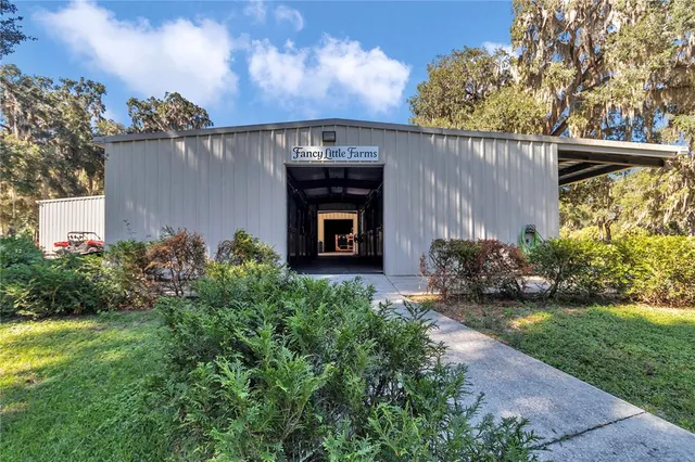 $15,000 | 18585 Northwest 43rd Court Road, Citra, FL 32113