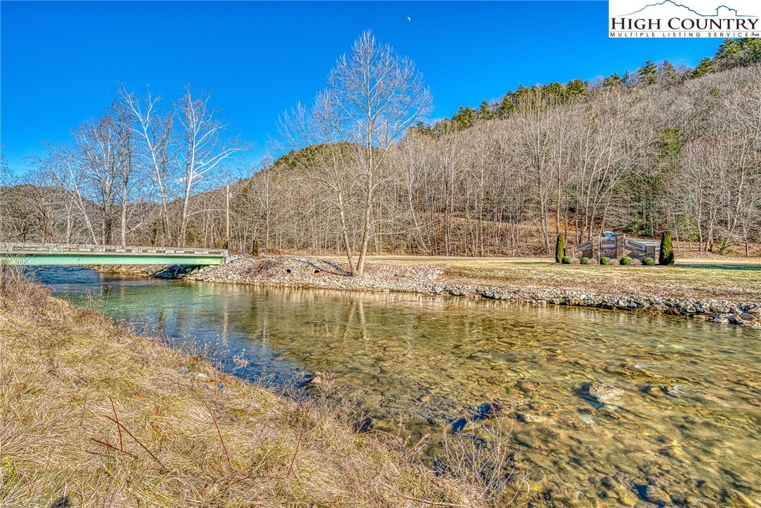 Lot 32 Sunset Ridge Butler, TN 37640 - Photo 9 of 17 a view of a water with mountain