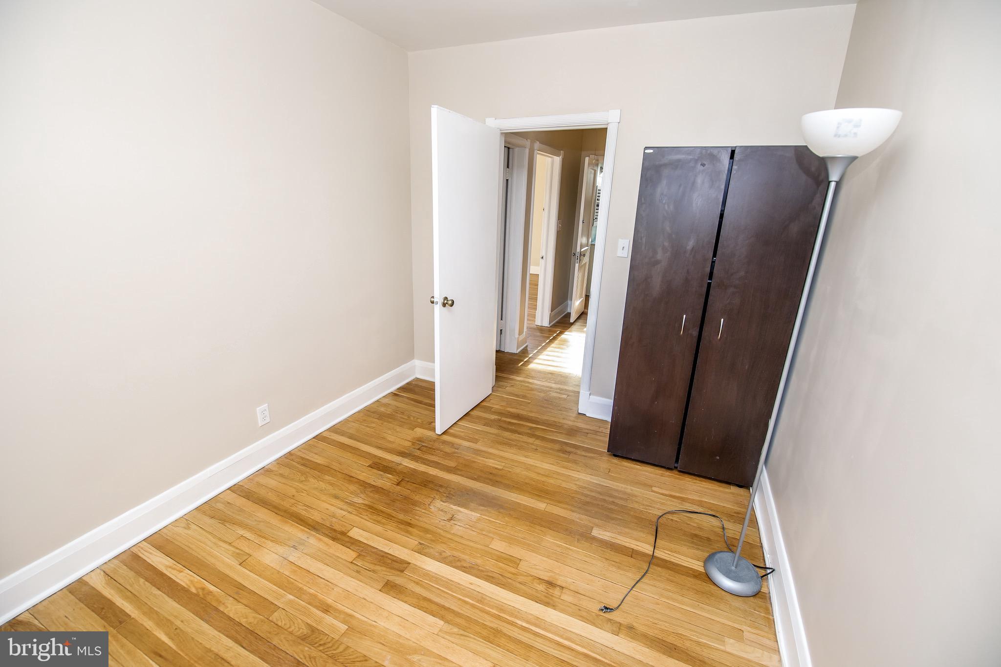 331 Westshire Road Baltimore, MD 21229 - Photo 21 of 42 Bedroom 2