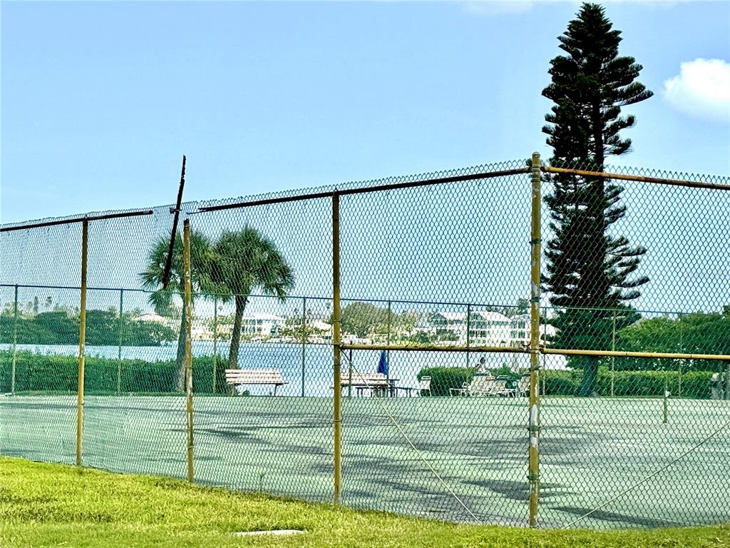 12760 Indian Rocks Road, Unit 562 Largo, FL 33774 - Photo 20 of 27