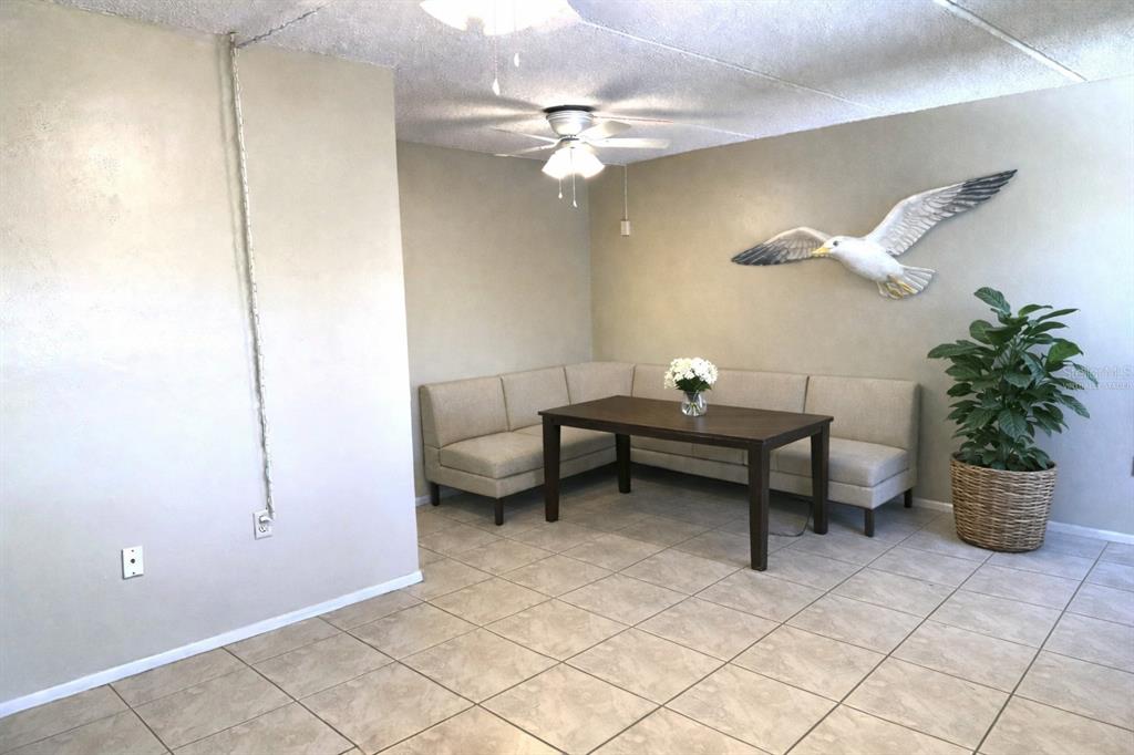 12760 Indian Rocks Road, Unit 562 Largo, FL 33774 - Photo 5 of 27