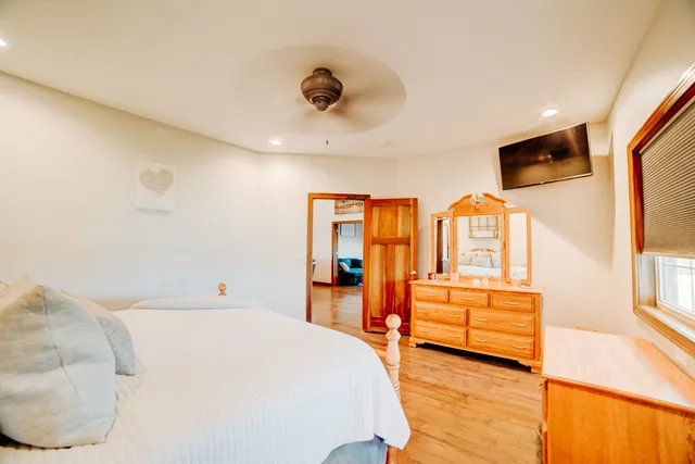 $359,900 | 112 North Street, Crescent City, IL 60928