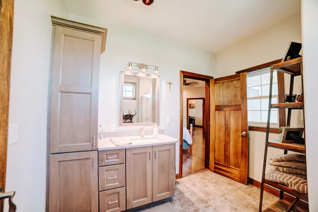 $359,900 | 112 North Street, Crescent City, IL 60928