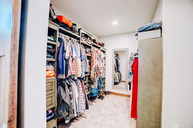 $359,900 | 112 North Street, Crescent City, IL 60928