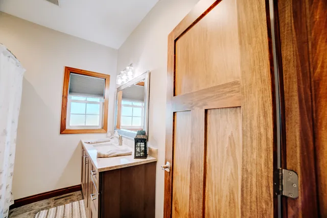 $359,900 | 112 North Street, Crescent City, IL 60928