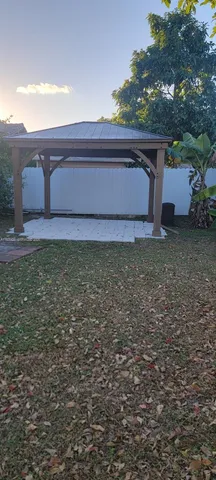 $750,000 | 5861 Northwest 201st Lane, Hialeah, FL 33015