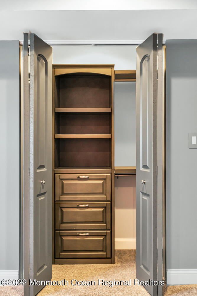 140 Cherry Tree Farm Road Middletown, NJ 07748 - Photo 27 of 40 Closet organizer