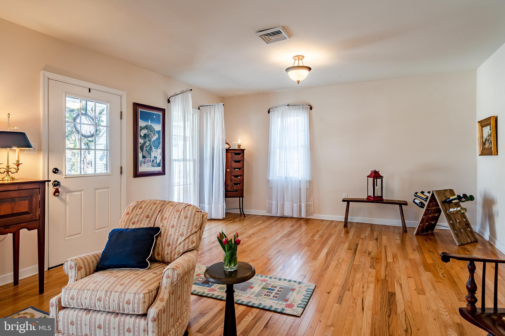 962 West Cedarville Road Pottstown, PA 19465 - Photo 4 of 31 Gallery Image 4