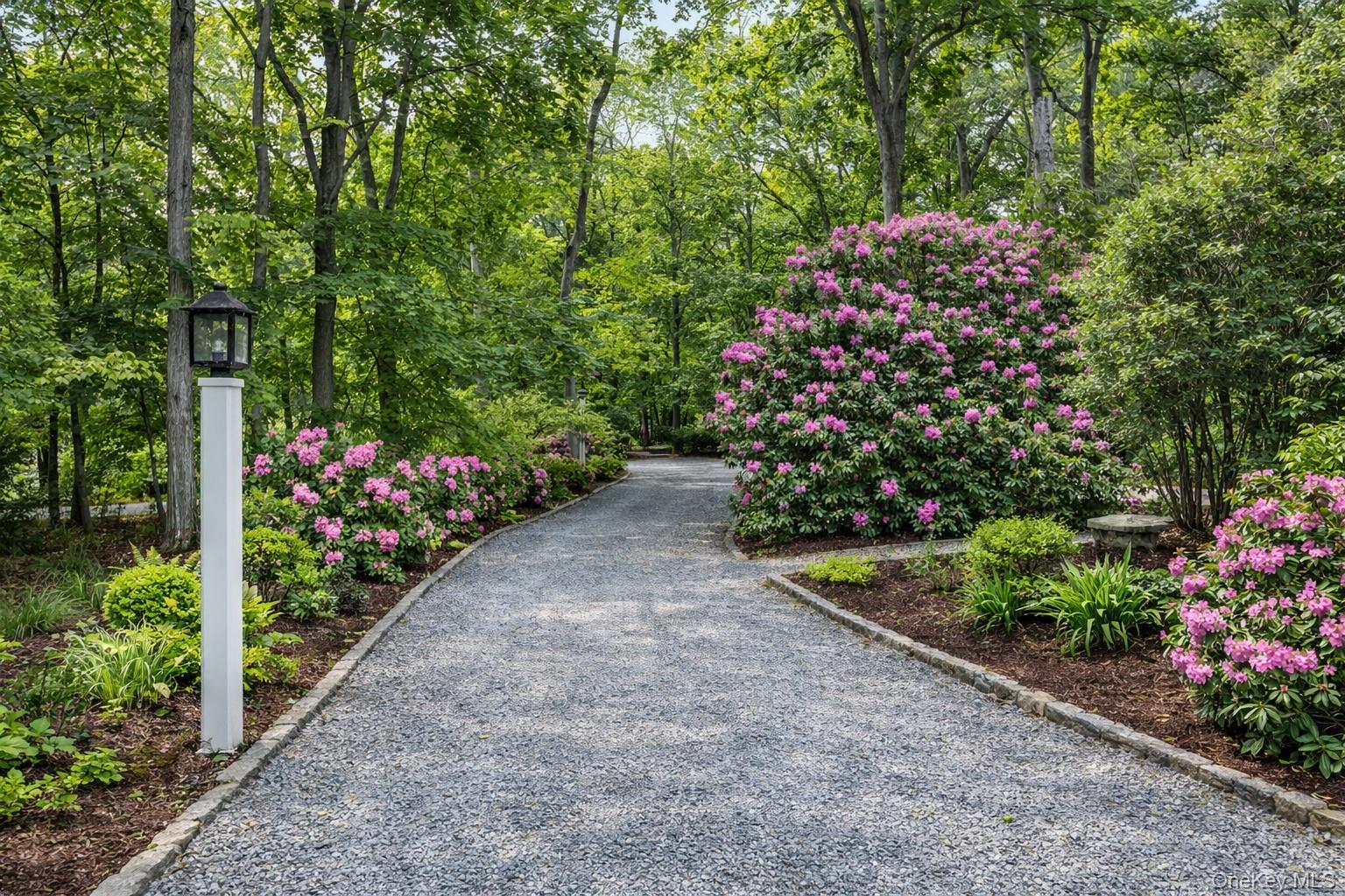 150 Quaker Path Setauket, NY 11733 - Photo 2 of 40