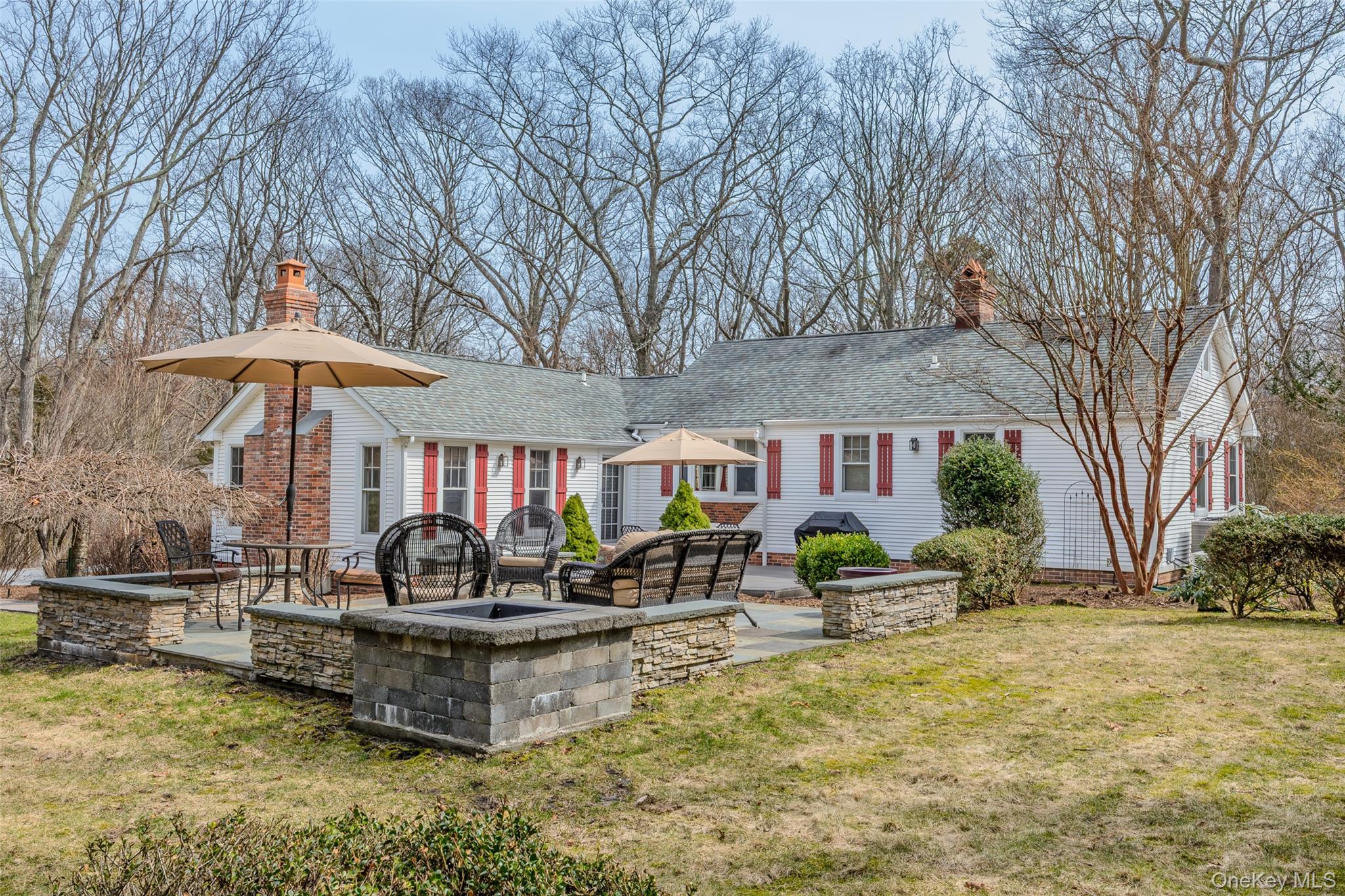 150 Quaker Path Setauket, NY 11733 - Photo 35 of 40