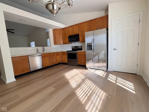 $2,500 | 12259 Slate Drive, Fishers, IN 46037