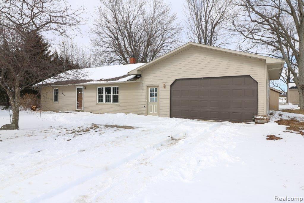 6520 Frenchline Road Marlette, MI 48453 - Photo 2 of 19 Front 2