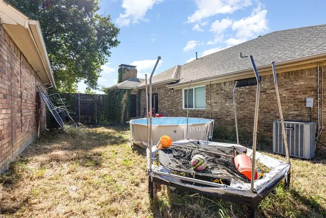 $345,000 | 2825 Stoneridge Drive, Garland, TX 75044