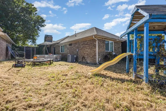 $345,000 | 2825 Stoneridge Drive, Garland, TX 75044