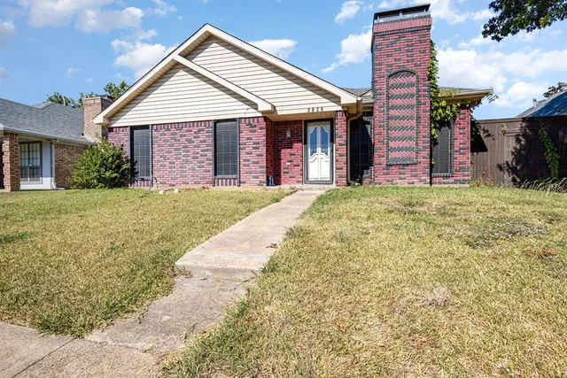 $345,000 | 2825 Stoneridge Drive, Garland, TX 75044