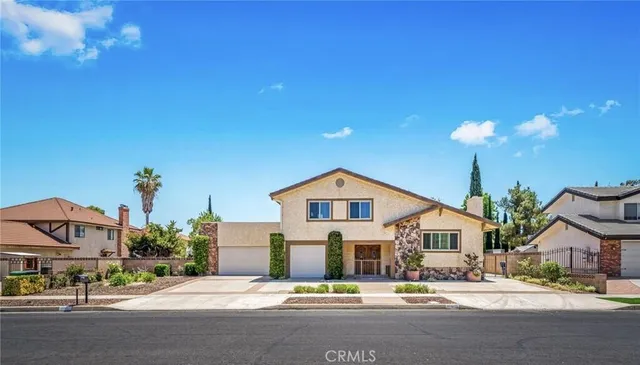 $3,995 | 39812 Golfers Drive, Palmdale, CA 93551