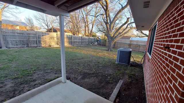 $1,600 | 707 Lewis Drive, Burnet, TX 78611