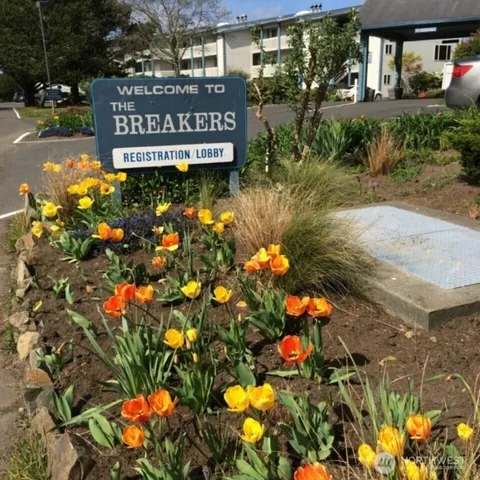 $149,000 | 210 26th Street Northwest, Unit 106, Long Beach, WA 98631